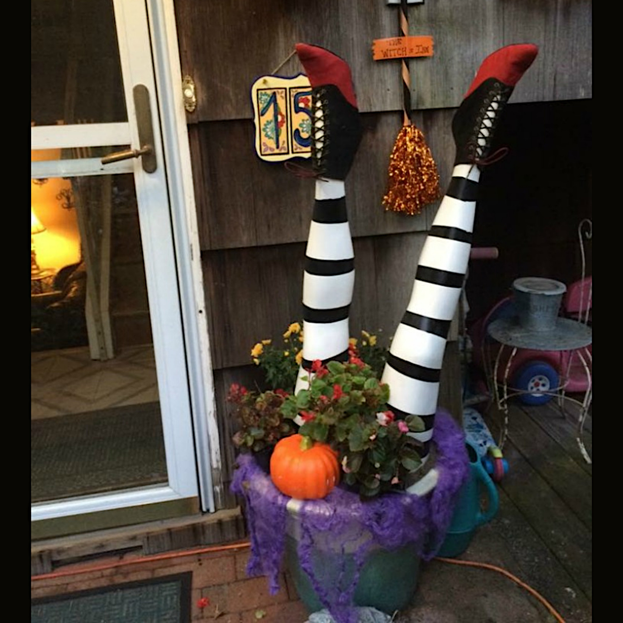 A Witch's Brew of Halloween Projects - Aubrys Crafts